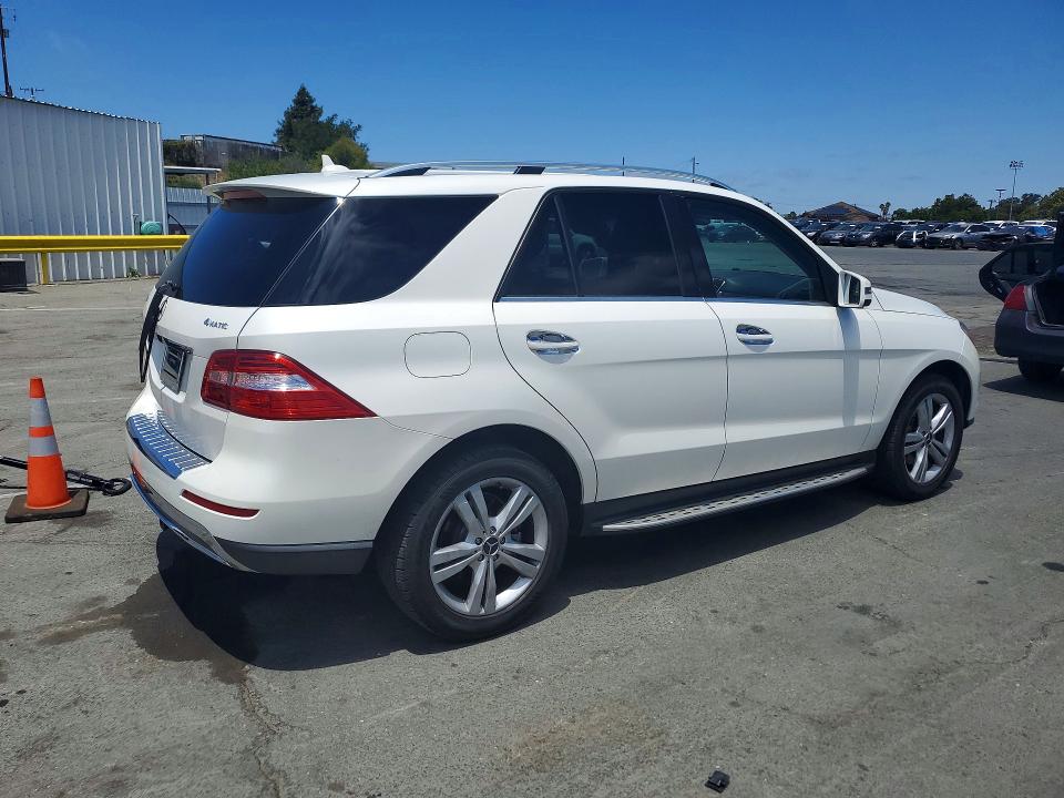 2013 Mercedes-benz Ml მანქანა იყიდება აუქციონზე, vin: 4JGDA5HB4DA194917, აუქციონის ნომერი: 60403646