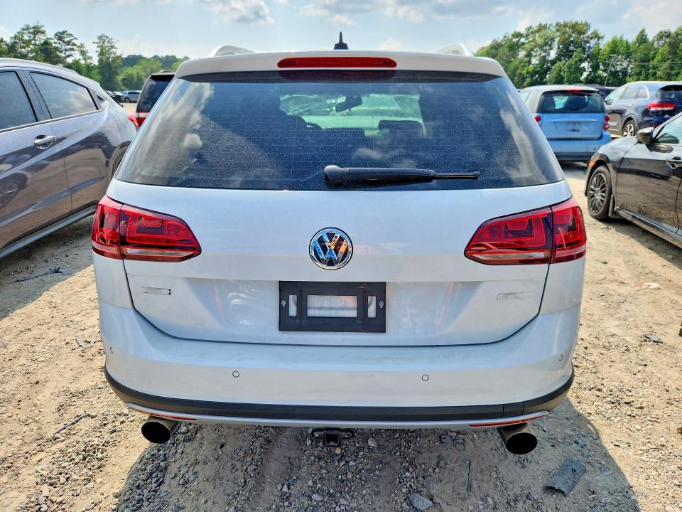 60020376 :رقم المزاد ، 3VWH17AU2HM522015 vin ، 2017 Volkswagen Golf Alltrack مزاد بيع