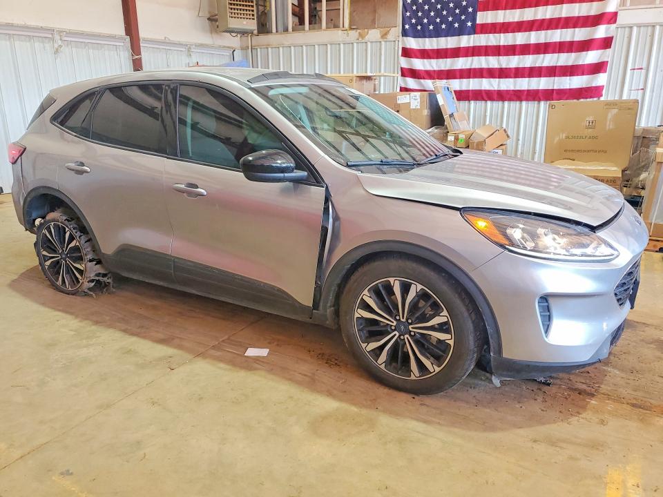 62301666 :رقم المزاد ، 1FMCU0G61MUA35068 vin ، 2021 Ford Escape مزاد بيع