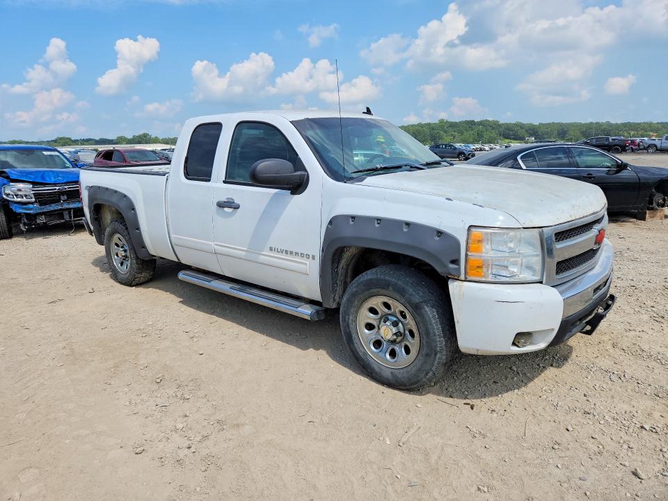Продажа на аукционе авто 2009 Chevrolet Silverado, vin: 1GCEK290X9Z207440, номер лота: 61335696
