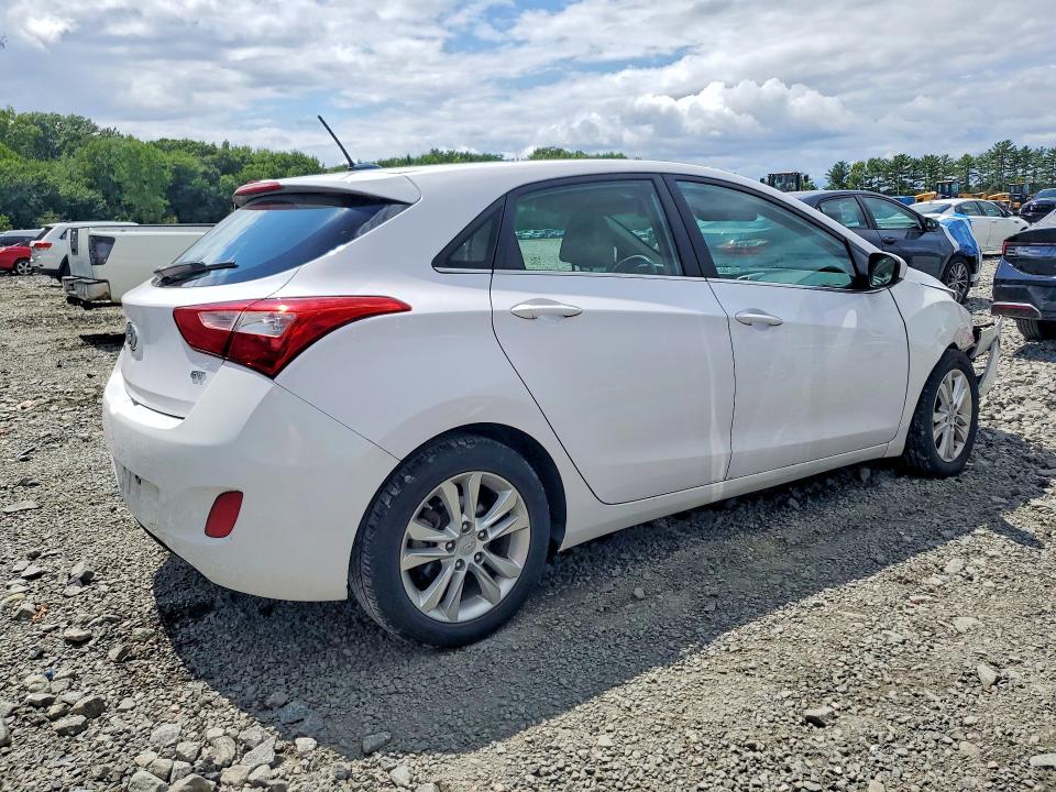 Продажа на аукционе авто 2015 Hyundai Elantra Gt, vin: KMHD35LH2FU241689, номер лота: 63243936