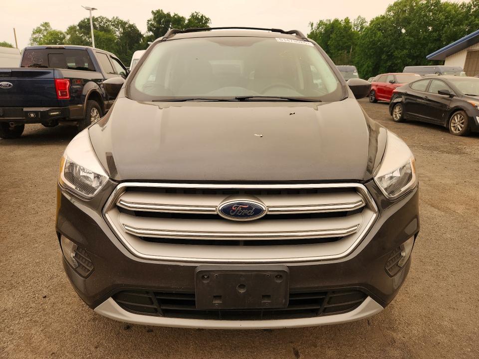 Aukcja sprzedaży 2018 Ford Escape, vin: 1FMCU9GD0JUC98408, numer aukcji: 61473526