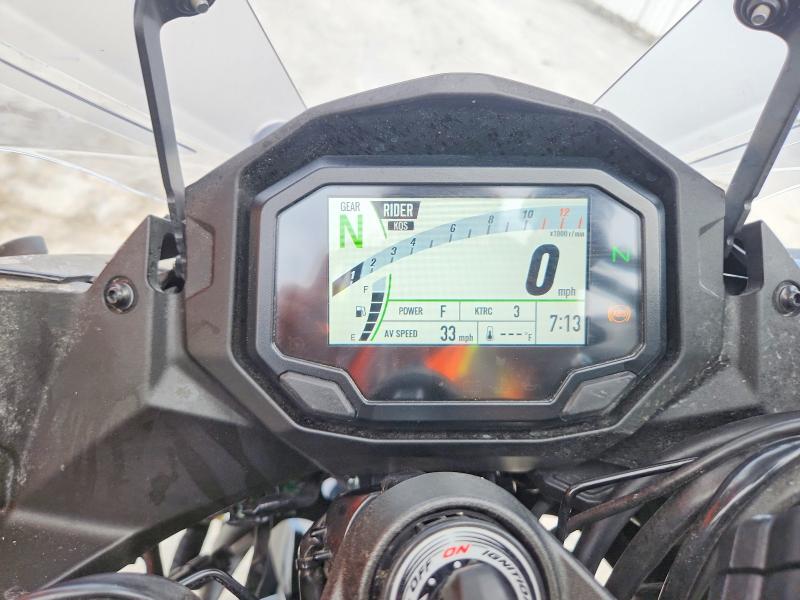61375446 :رقم المزاد ، JKBZXVK19MA011607 vin ، 2021 Kawasaki Zx1002 مزاد بيع