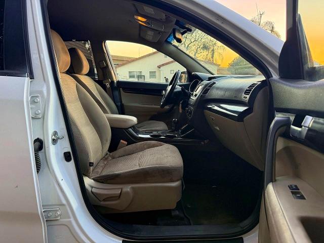 Продажа на аукционе авто 2014 Kia Sorento, vin: 5XYKTDA60EG541805, номер лота: 61613936
