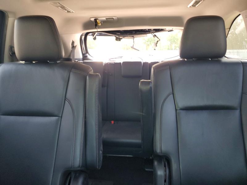 Продаж на аукціоні авто 2019 Toyota Highlander, vin: 5TDKZRFHXKS355449, номер лоту: 61387546