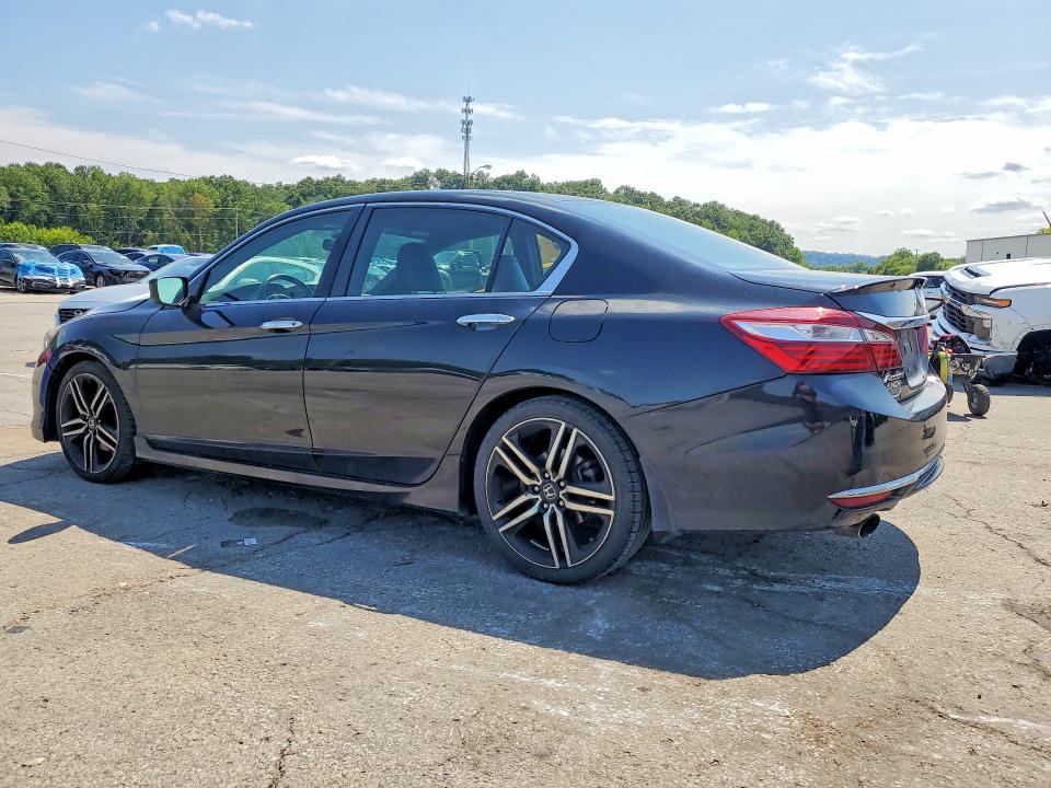 62075016 :رقم المزاد ، 1HGCR2F55HA246972 vin ، 2017 Honda Accord مزاد بيع