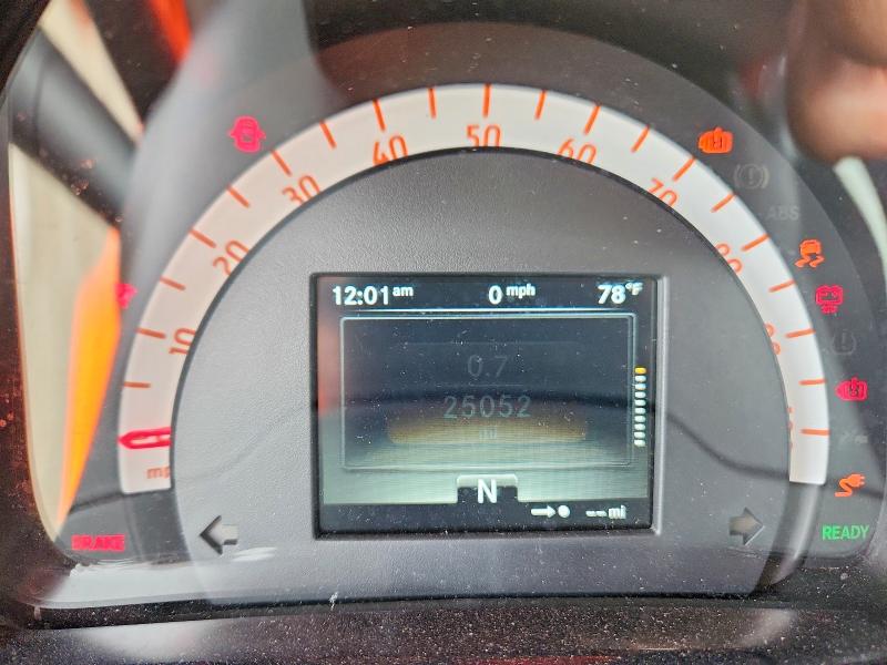 60167766 :رقم المزاد ، WMEFK9BA8KK393186 vin ، 2019 Smart Fortwo مزاد بيع