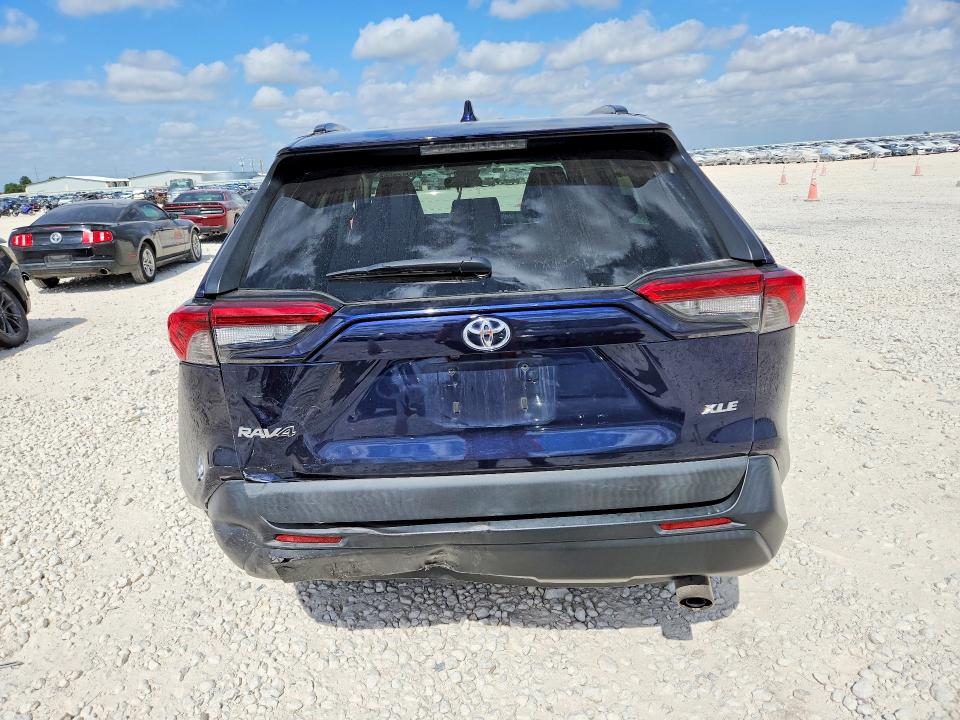 Продажа на аукционе авто 2019 Toyota Rav4, vin: 2T3C1RFVXKW025519, номер лота: 60426566