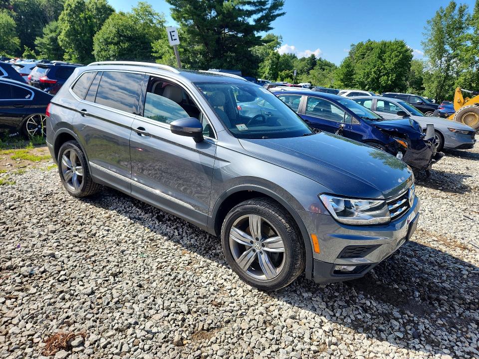 Продажа на аукционе авто 2020 Volkswagen Tiguan, vin: 3VV2B7AX3LM106016, номер лота: 63391566