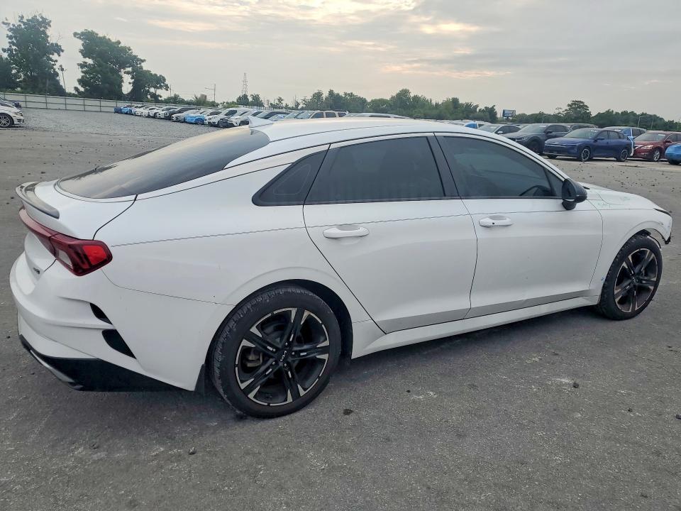 62635316 :رقم المزاد ، 5XXG64J29NG165183 vin ، 2022 Kia K5 مزاد بيع