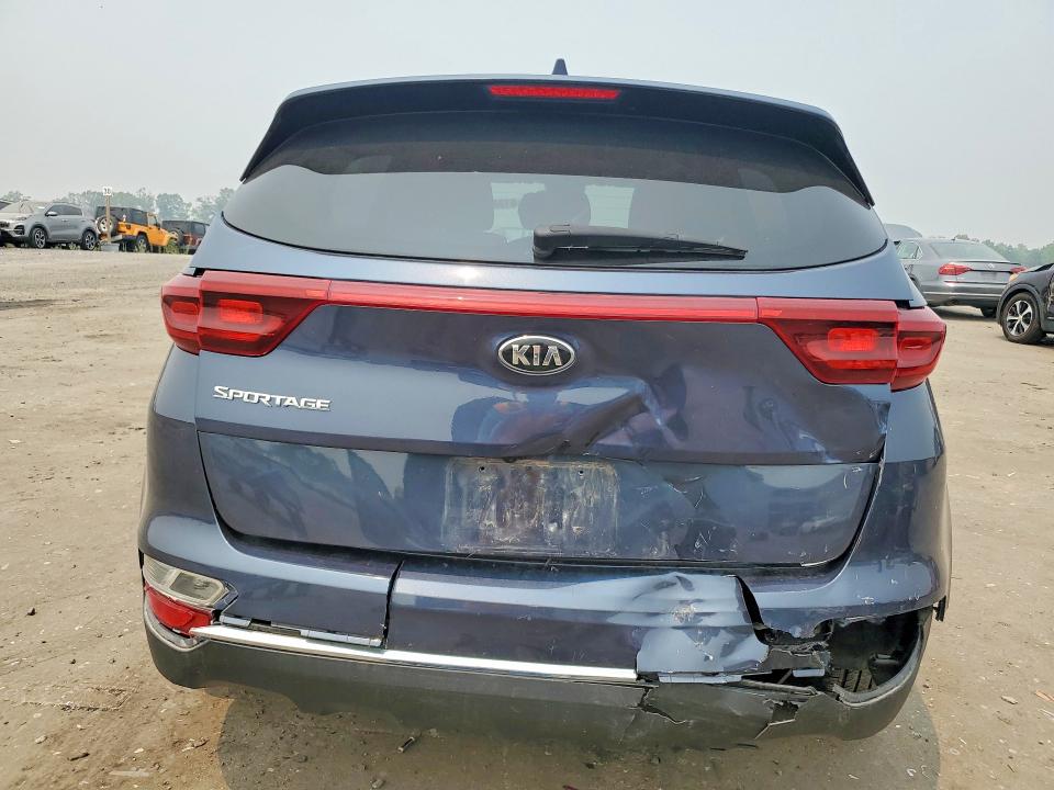 61389446 :رقم المزاد ، KNDPMCAC0M7886136 vin ، 2021 Kia Sportage مزاد بيع