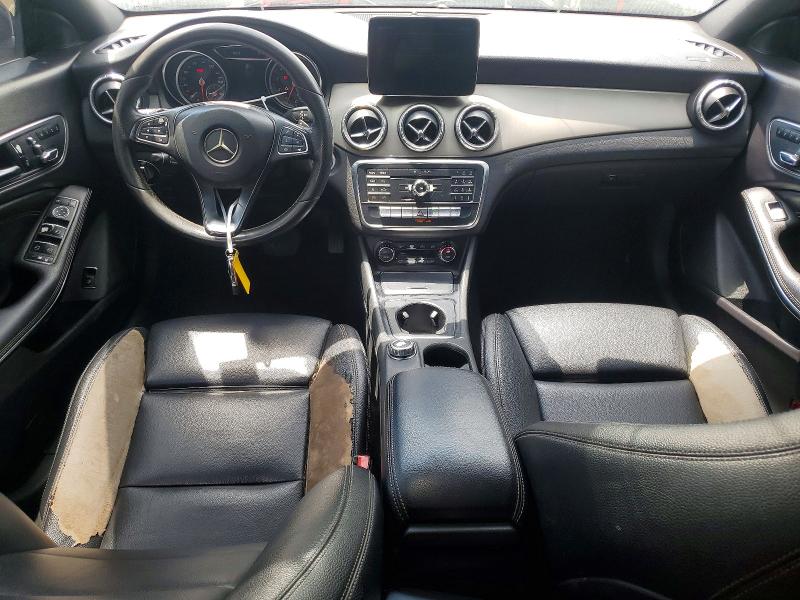 56980776 :رقم المزاد ، WDDSJ4EB2JN590526 vin ، 2018 Mercedes-benz Cla مزاد بيع