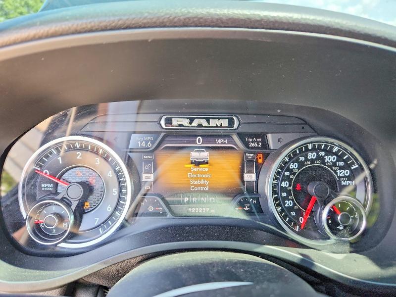 63171976 :رقم المزاد ، 1C6SRFFT7LN160250 vin ، 2020 Ram 1500 مزاد بيع