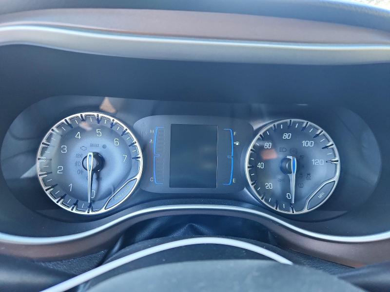 Продажа на аукционе авто 2018 Chrysler Pacifica, vin: 2C4RC1FG0JR117884, номер лота: 62927346