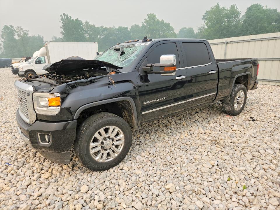 61304766 :رقم المزاد ، 1GT12UE87GF235670 vin ، 2016 Gmc Sierra مزاد بيع