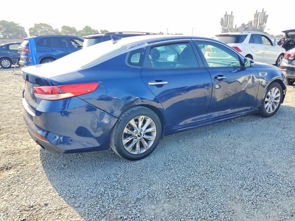 59383206 :رقم المزاد ، 5XXGT4L3XHG174946 vin ، 2017 Kia Optima مزاد بيع