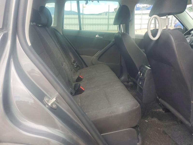 59390766 :رقم المزاد ، WVGBV7AXXHK047692 vin ، 2017 Volkswagen Tiguan مزاد بيع