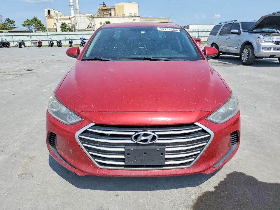 62718286 :رقم المزاد ، 5NPD84LF0JH223919 vin ، 2018 Hyundai Elantra مزاد بيع