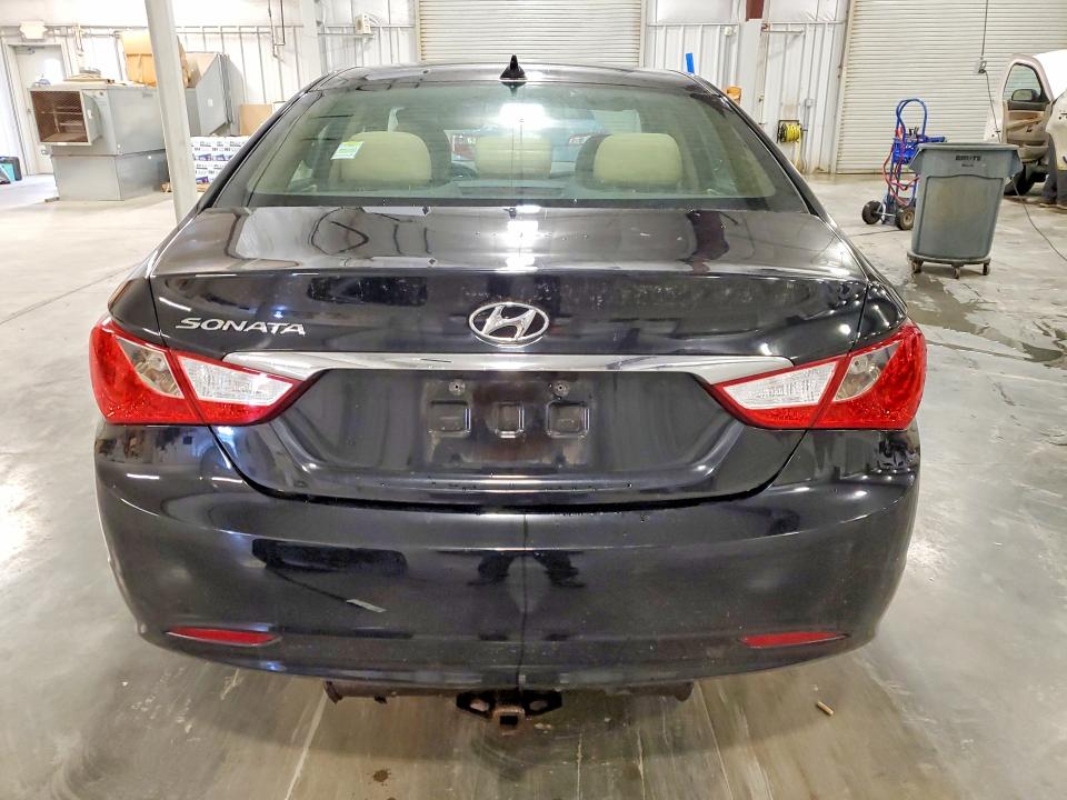 60071476 :رقم المزاد ، 5NPEB4AC5CH386762 vin ، 2012 Hyundai Sonata مزاد بيع