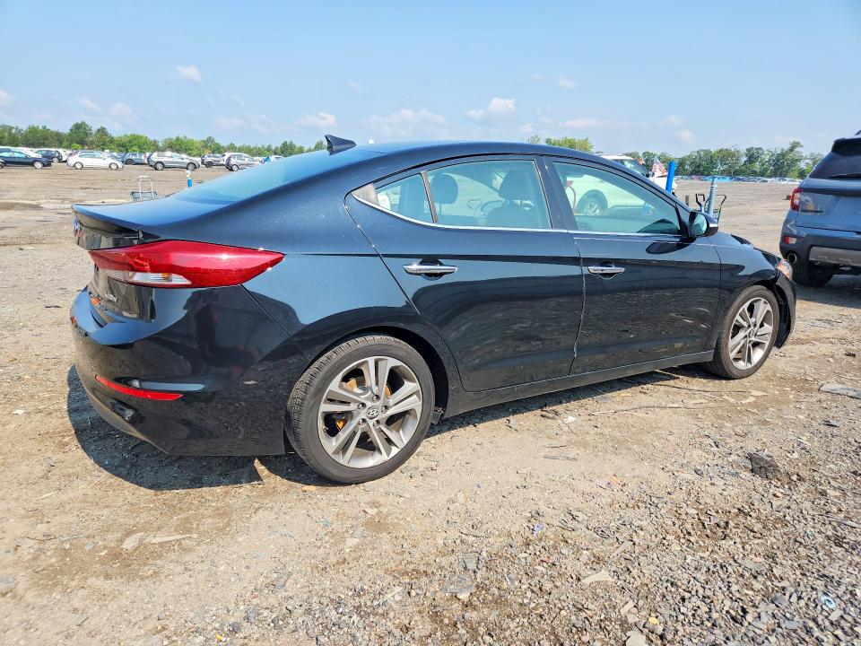 62768976 :رقم المزاد ، 5NPD84LF6HH060770 vin ، 2017 Hyundai Elantra مزاد بيع