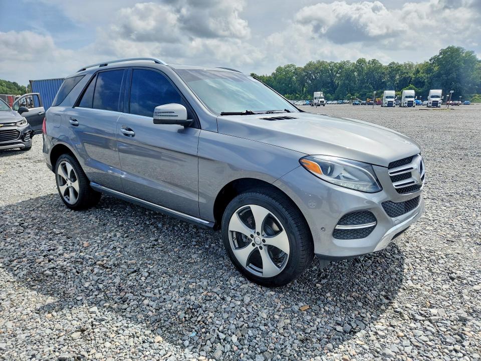 2016 Mercedes-benz Gle მანქანა იყიდება აუქციონზე, vin: 4JGDA5JB1GA699957, აუქციონის ნომერი: 61998696