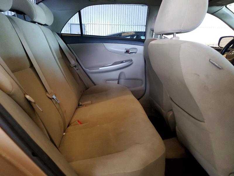 62499216 :رقم المزاد ، 2T1BU4EE8DC027323 vin ، 2013 Toyota Corolla مزاد بيع