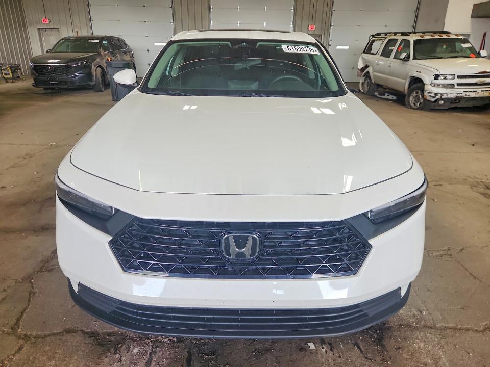 Продаж на аукціоні авто 2024 Honda Accord, vin: 1HGCY1F37RA037942, номер лоту: 61690736