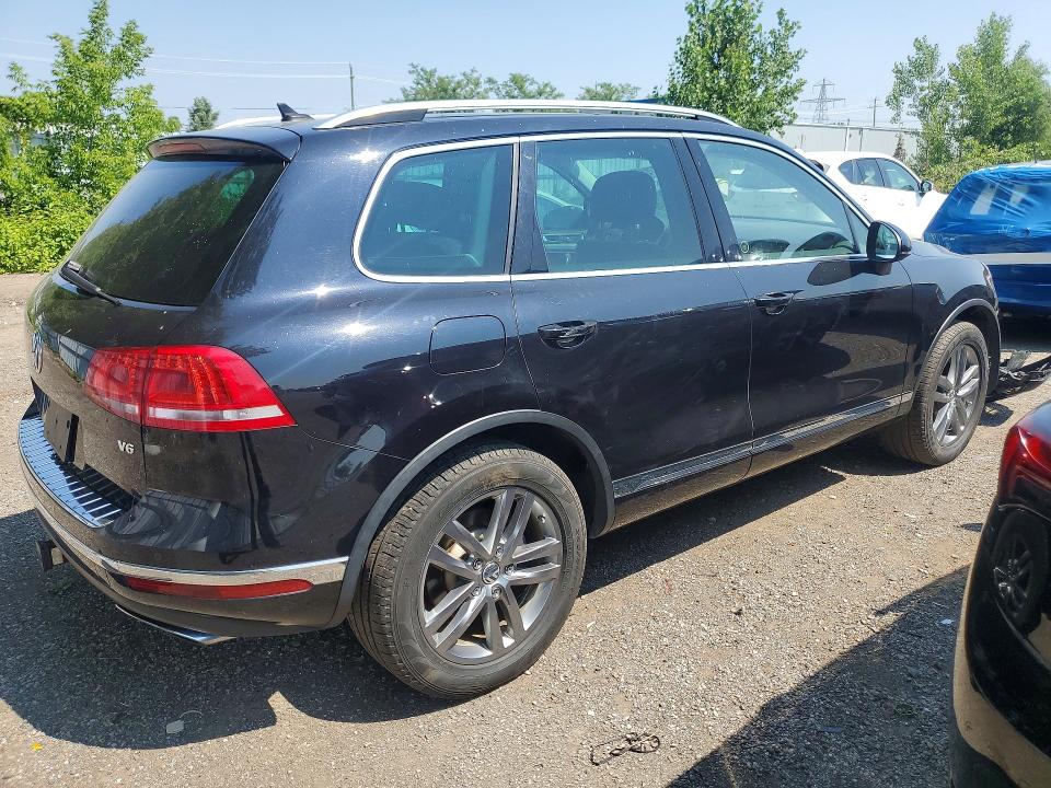 2015 Volkswagen Touareg მანქანა იყიდება აუქციონზე, vin: WVGEF9BP7FD003817, აუქციონის ნომერი: 62779136