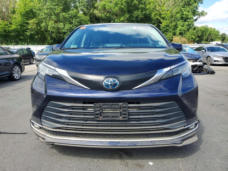 Продажа на аукционе авто 2021 Toyota Sienna, vin: 5TDJRKEC7MS016207, номер лота: 59731606