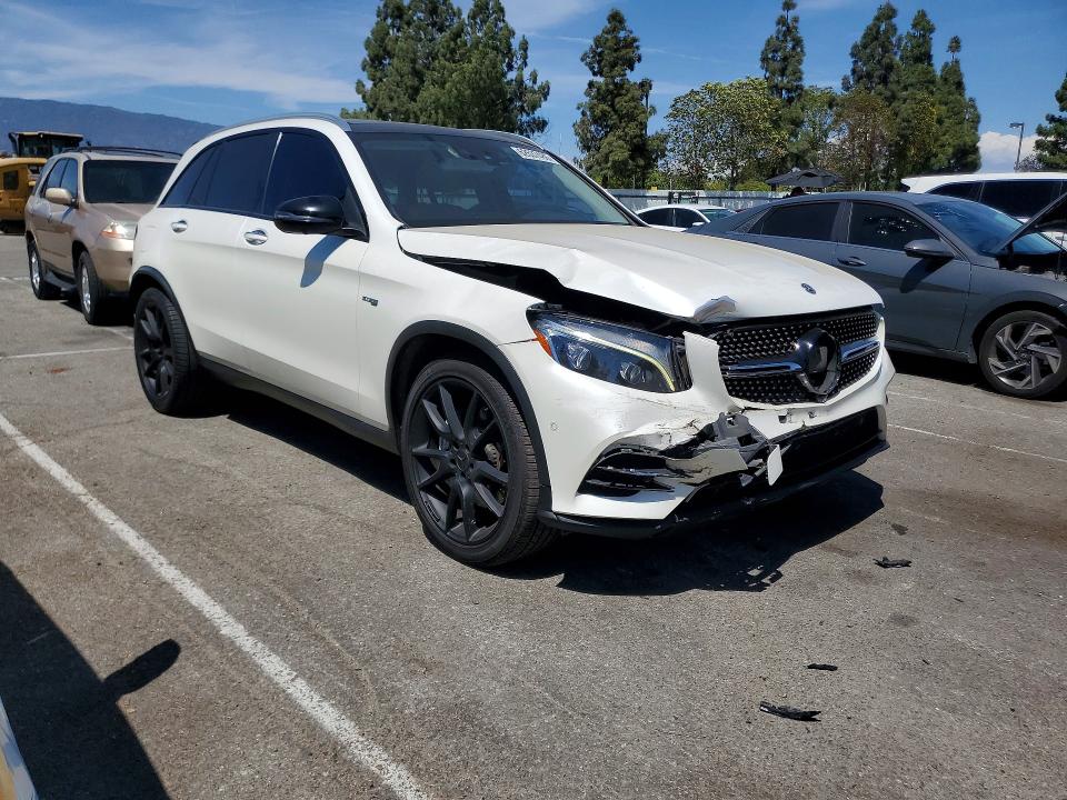 62637486 :رقم المزاد ، WDC0G6EB9HF276298 vin ، 2017 Mercedes-benz Glc مزاد بيع