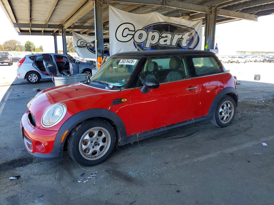 Продаж на аукціоні авто 2013 Mini Cooper, vin: WMWSU3C57DT680714, номер лоту: 59376426