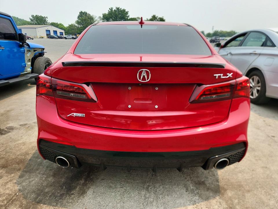Продажа на аукционе авто 2018 Acura Tlx, vin: 19UUB2F66JA003100, номер лота: 61374406