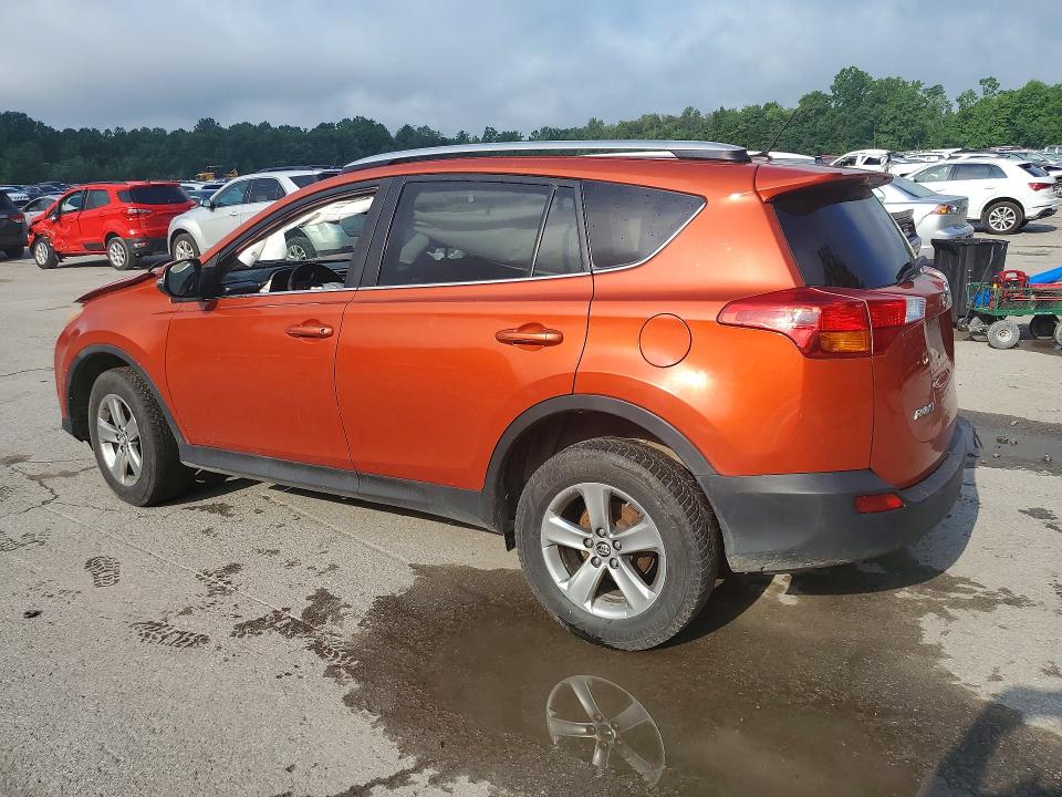 58197316 :رقم المزاد ، 2T3RFREV5FW311782 vin ، 2015 Toyota Rav4 مزاد بيع