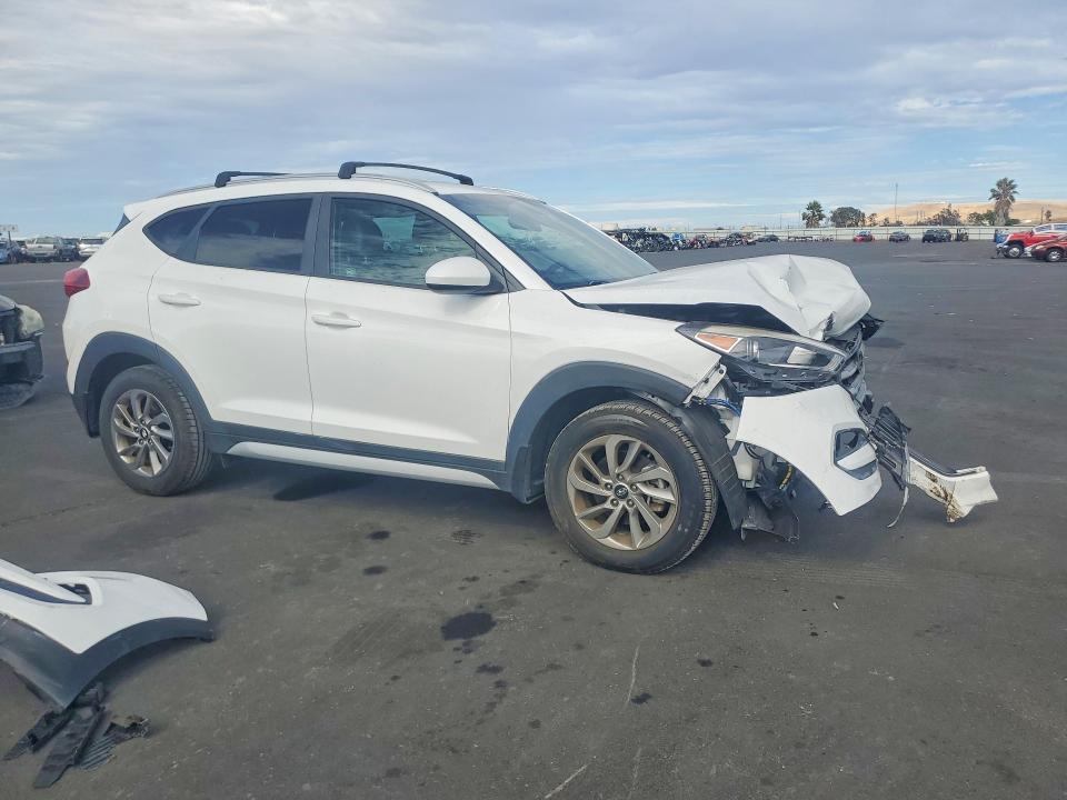 2018 Hyundai Tucson მანქანა იყიდება აუქციონზე, vin: KM8J33A44JU618961, აუქციონის ნომერი: 62090926