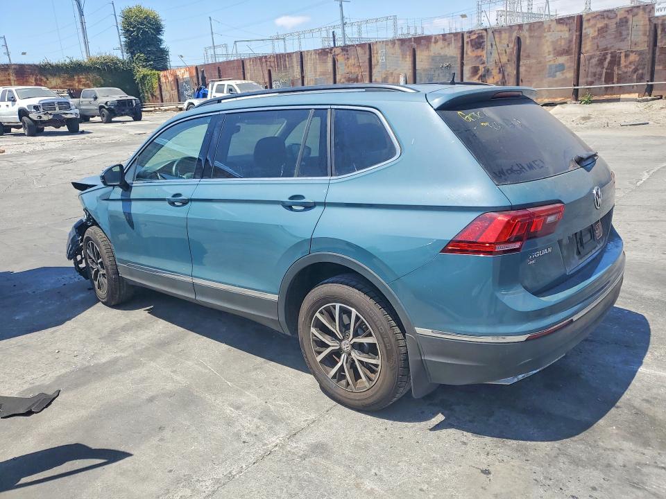 2021 Volkswagen Tiguan მანქანა იყიდება აუქციონზე, vin: 3VV2B7AX1MM128128, აუქციონის ნომერი: 59710276