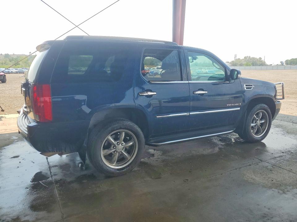 61884366 :رقم المزاد ، 1GYFK63827R250686 vin ، 2007 Cadillac Escalade مزاد بيع