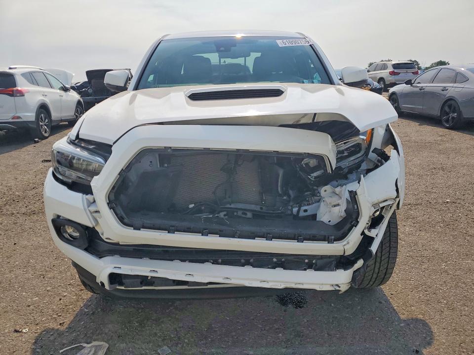 2022 Toyota Tacoma მანქანა იყიდება აუქციონზე, vin: 3TYCZ5AN7NT071067, აუქციონის ნომერი: 61090756