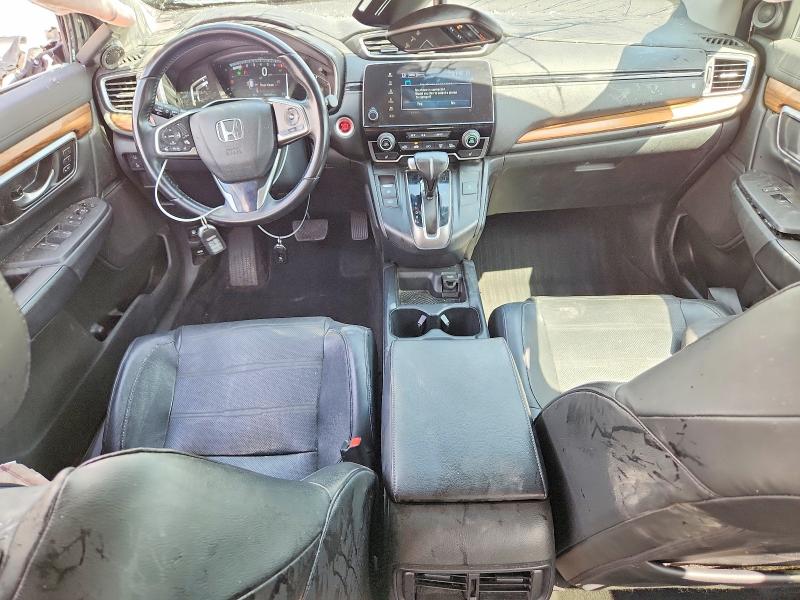 62833646 :رقم المزاد ، 2HKRW2H80HH628117 vin ، 2017 Honda Cr-v مزاد بيع