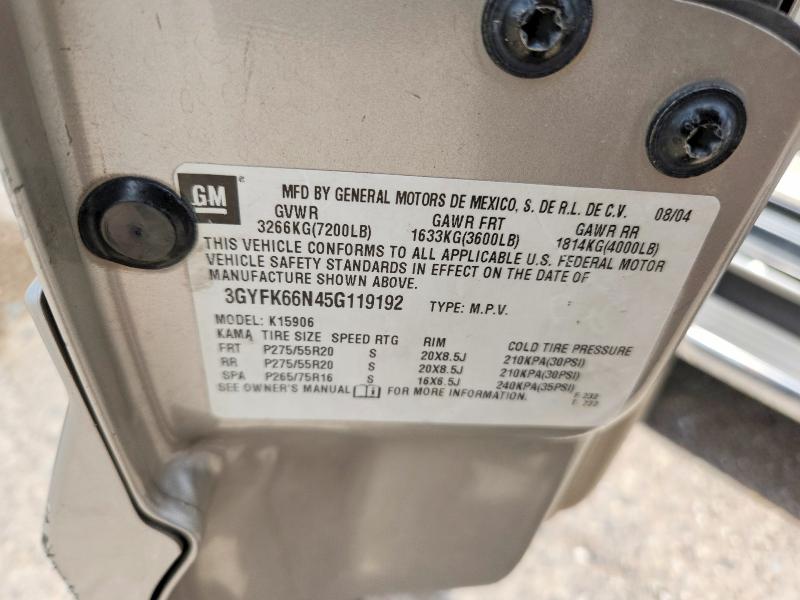 61030156 :رقم المزاد ، 3GYFK66N45G119192 vin ، 2005 Cadillac Uk مزاد بيع