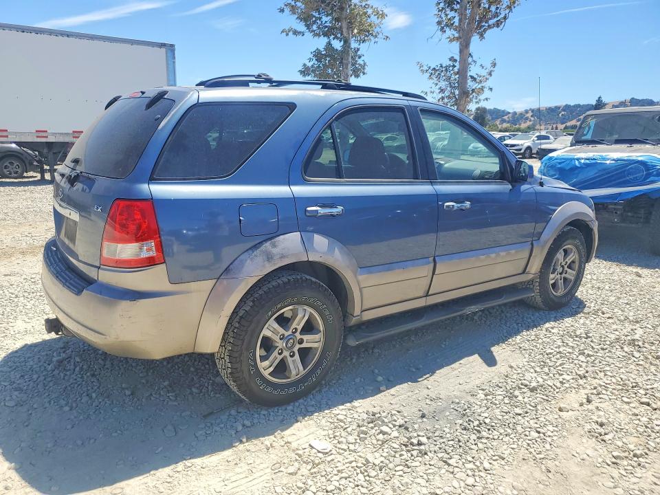 2003 Kia Sorento მანქანა იყიდება აუქციონზე, vin: KNDJD733635154730, აუქციონის ნომერი: 62789916