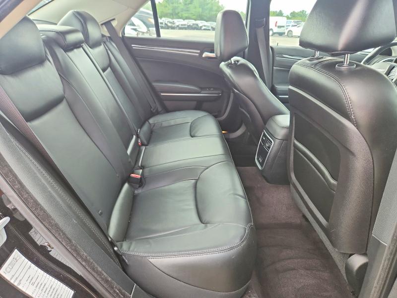 Продажа на аукционе авто 2017 Chrysler 300, vin: 2C3CCARG3HH637468, номер лота: 62814396