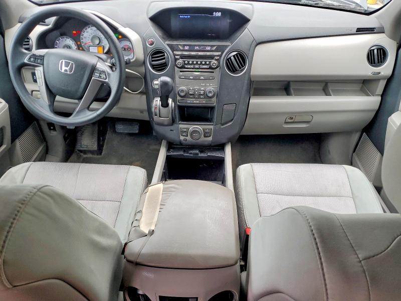 62830396 :رقم المزاد ، 5FNYF4H30FB067859 vin ، 2015 Honda Pilot مزاد بيع