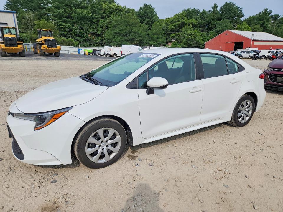 61122546 :رقم المزاد ، 5YFEPMAE2NP276003 vin ، 2022 Toyota Corolla مزاد بيع