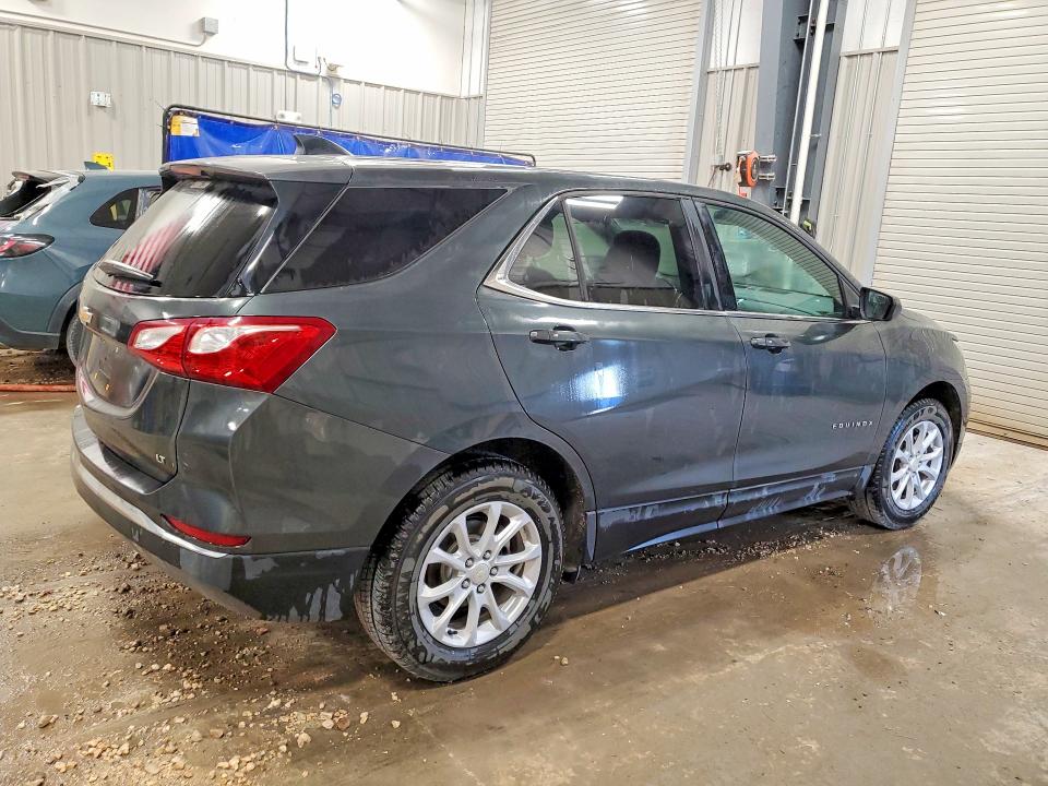 Продажа на аукционе авто 2018 Chevrolet Equinox, vin: 3GNAXJEVXJS583379, номер лота: 61483706