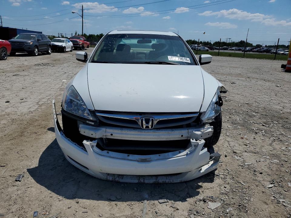 Продажа на аукционе авто 2006 Honda Accord, vin: 1HGCM56826A011341, номер лота: 63179616