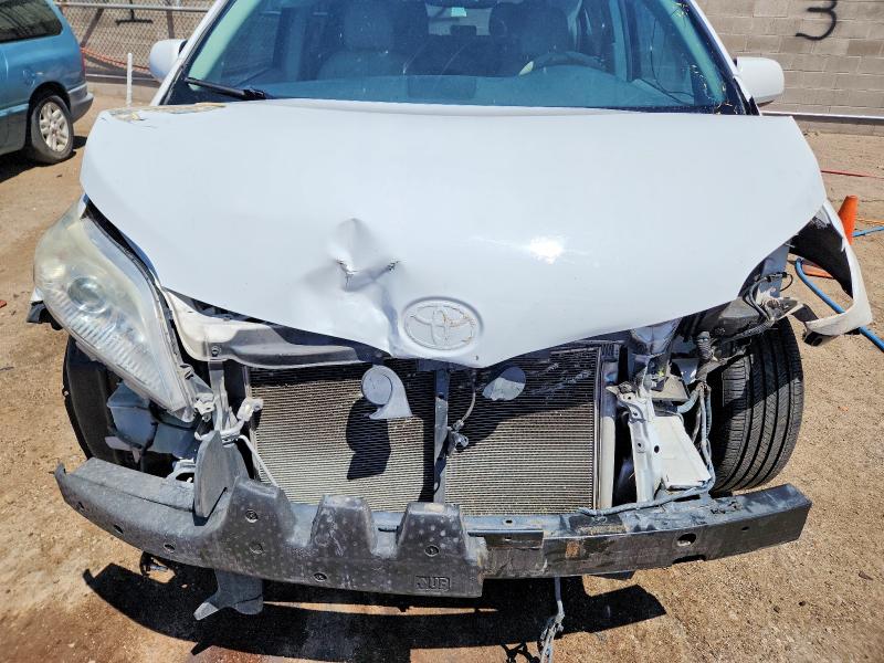 Продаж на аукціоні авто 2013 Toyota Sienna, vin: 5TDYK3DC6DS385781, номер лоту: 62070346