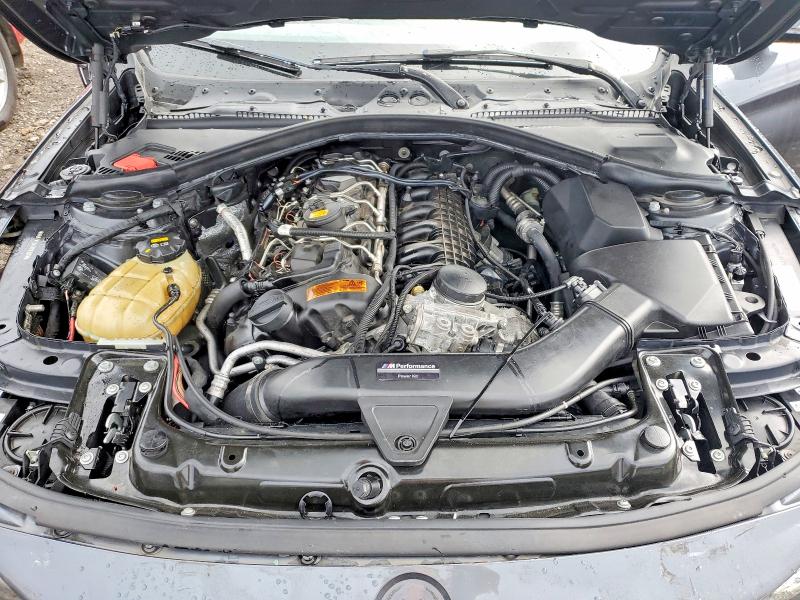 60174116 :رقم المزاد ، WBA3R1C55EK190578 vin ، 2014 Bmw 435 مزاد بيع