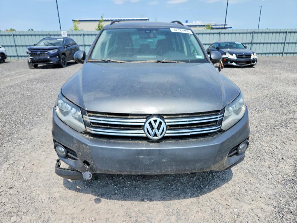 Продажа на аукционе авто 2016 Volkswagen Tiguan, vin: WVGJV7AX3GW586304, номер лота: 62121896