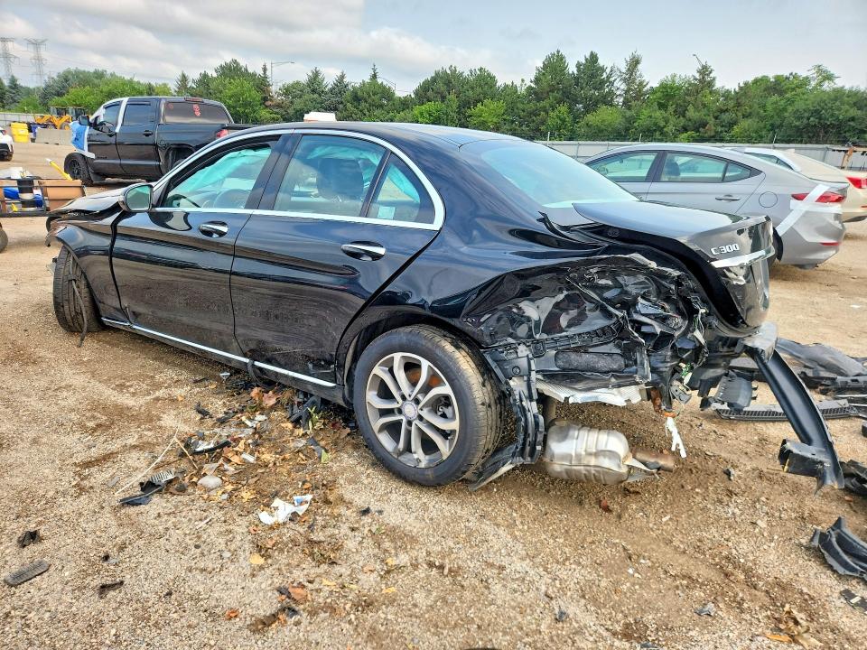61727426 :رقم المزاد ، 55SWF4KB3HU204172 vin ، 2017 Mercedes-benz C مزاد بيع