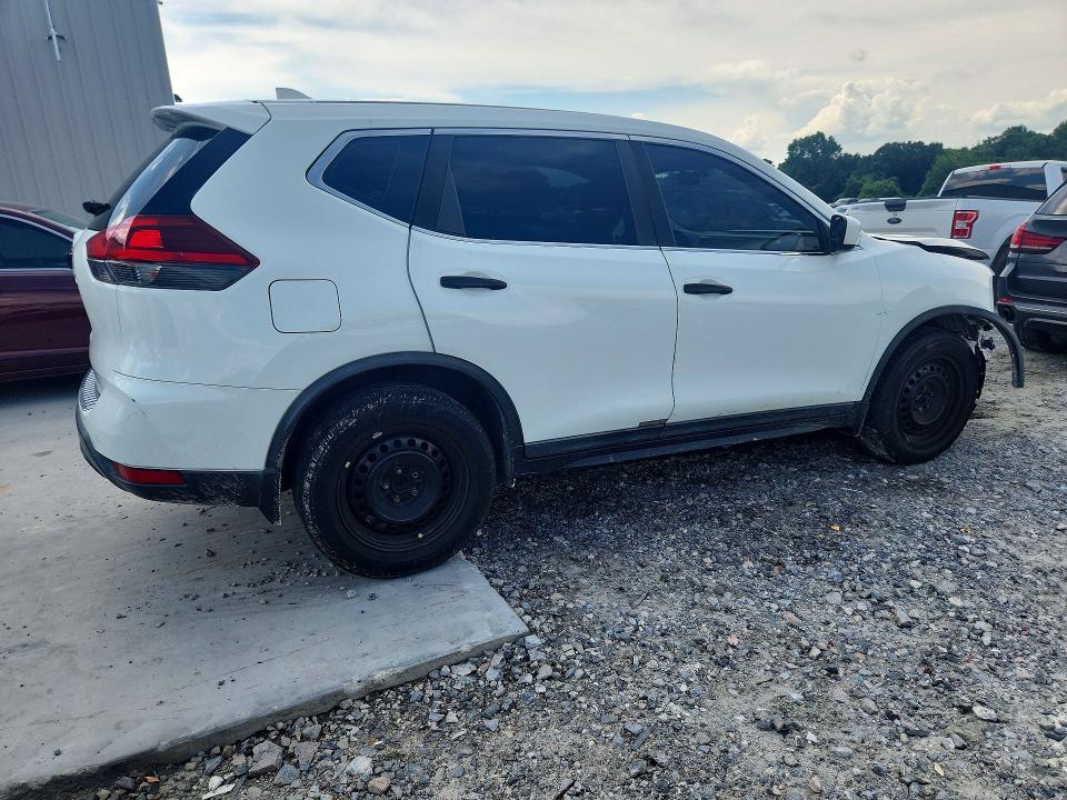 Продаж на аукціоні авто 2018 Nissan Rogue, vin: KNMAT2MT9JP581888, номер лоту: 60643686